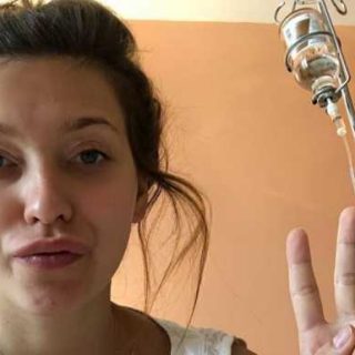 Уставшая и замученная: Регина Тодоренко опубликовала фото из больницы